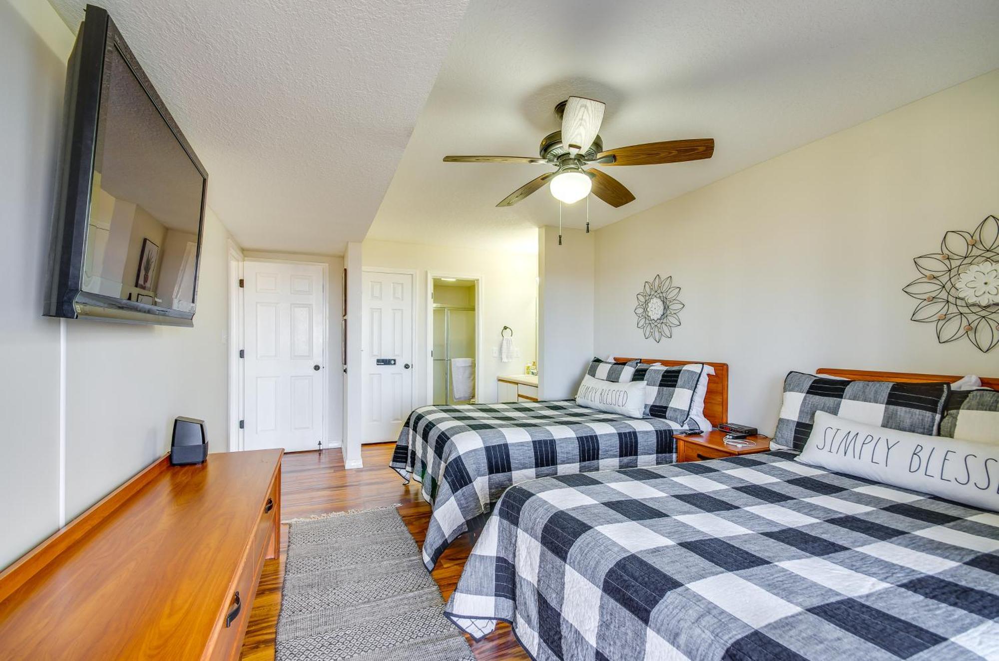 Ozarks Vacation Rental Condo With Lake View! Buitenkant foto